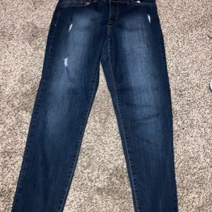 Distressed Skinny Jeans